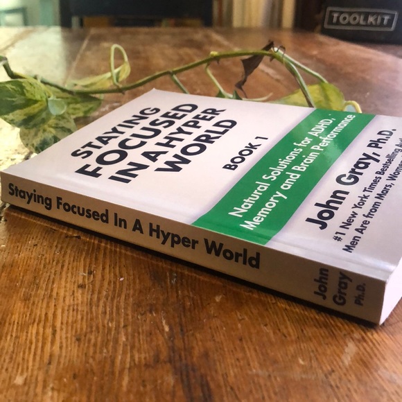 Staying Focused In A Hyper Workd Book 1, John Gray - Picture 3 of 3